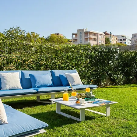 Enjoyer - Seafront With Private Heated Pool And Terrace Split