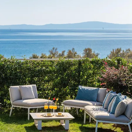 Enjoyer - Seafront With Private Heated Pool And Terrace Villa Split