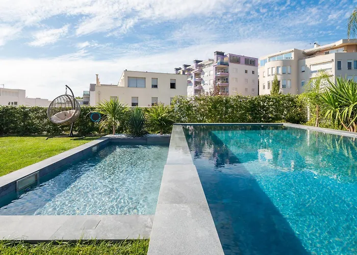 Enjoyer - Seafront With Private Heated Pool And Terrace * スプリト