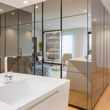 Enjoyer - Seafront With Private Heated Pool And Terrace Vila