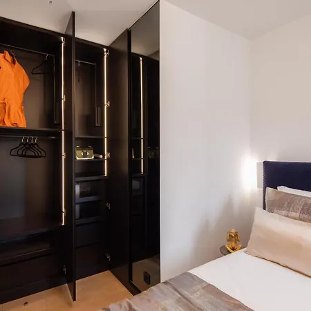 Enjoyer - Seafront With Private Heated Pool And Terrace