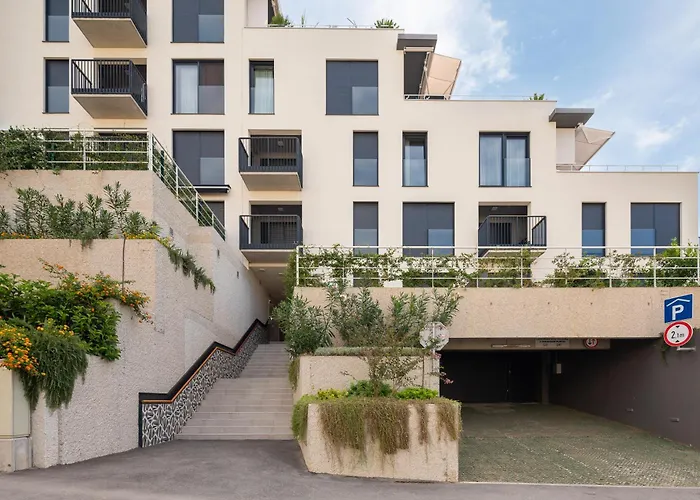 Enjoyer - Seafront With Private Heated Pool And Terrace Villa Split