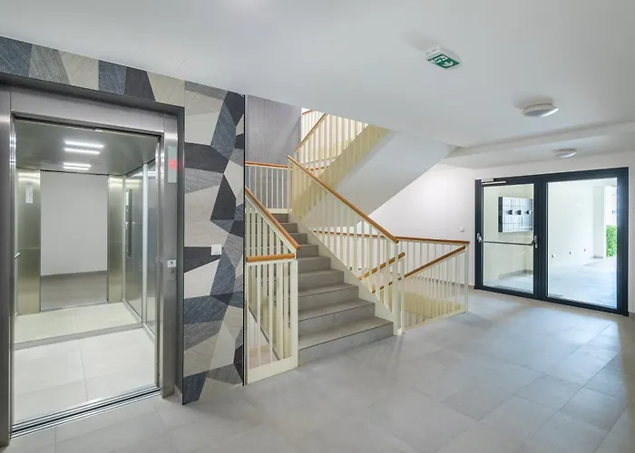 Enjoyer - Seafront With Private Heated Pool And Terrace