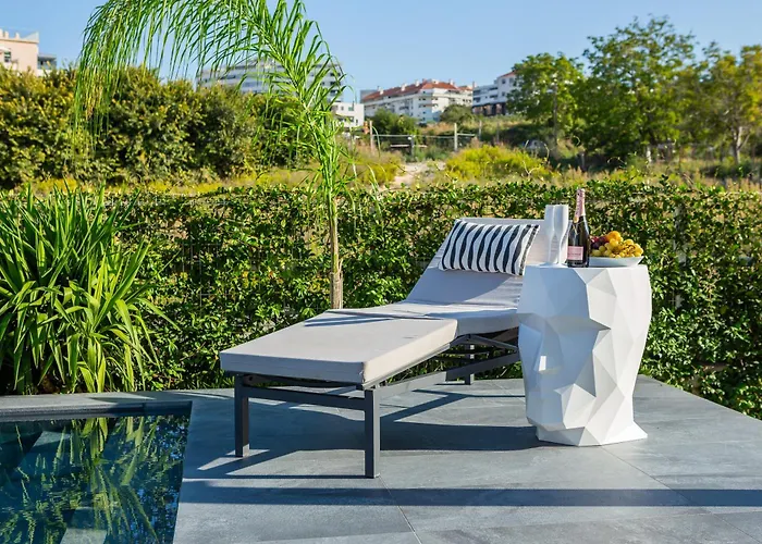فيلة Enjoyer - Seafront With Private Heated Pool And Terrace سبليت